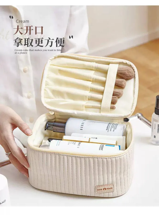 حقيبة مكياج وتنظيم مستحضرات تجميل Cosmetic Organizer Bag — 2