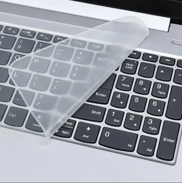 مجموعة حماية لابتوب 3 في 1 من – غلاف شفاف للابتوب + غلاف لوحة مفاتيح + واقي شاشة 15.6 إنش Laptop Cleaning Kit 3 in 1 – Transparent Laptop Cover + Keyboard Protector + 15.6″ Screen Guard — 2