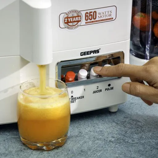 محضر طعام جيباس Geepas 4 في 1 بقدرة 650 واط - GSB6147 — 3