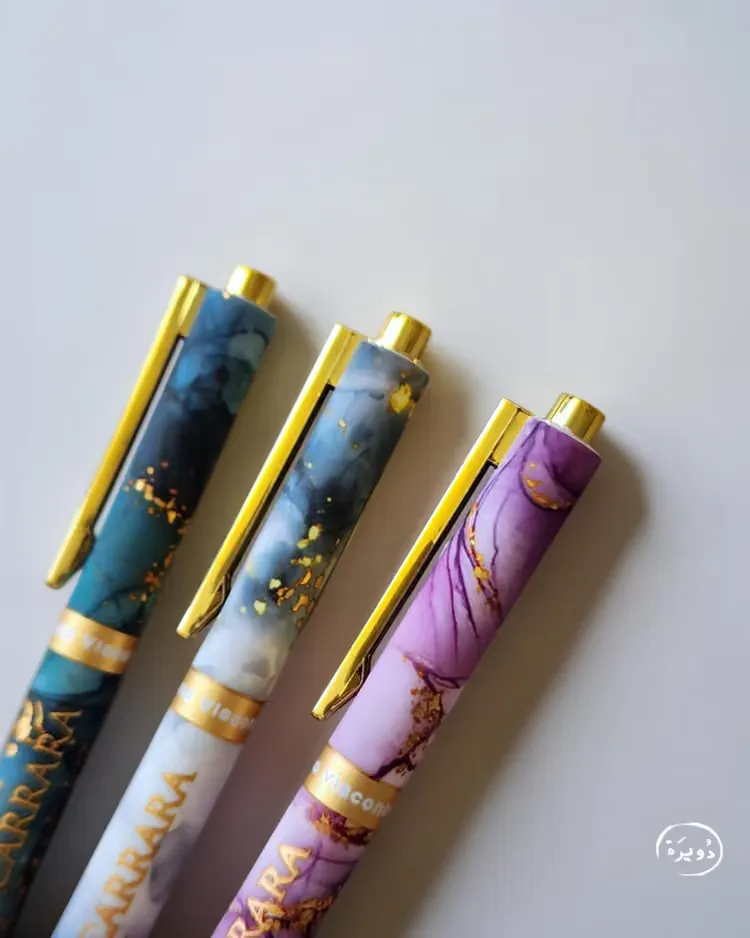 قلم جاف بتصميم مرمري - ألوان متعددة — 5
