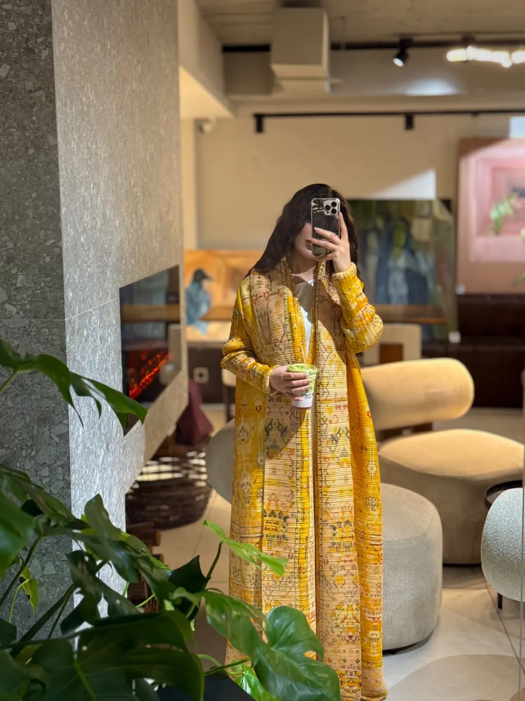 عباية نسائية خليجية صفراء مع حزام — 2
